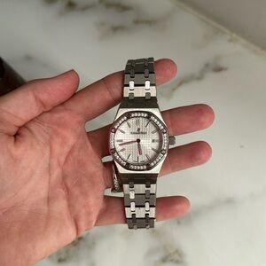 Designer watch comes with links